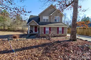 115 Park Vista Dr, Troutman, NC 28166 - Photo 1