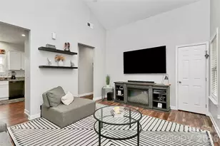 4320 Faraday St, Charlotte, NC 28208 - Photo 5