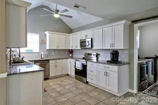 518 Lisa Carol Dr, Mooresville, NC 28115 - Photo 1