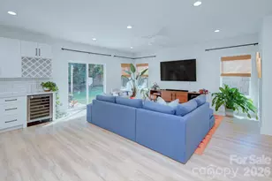 526 Seldon Dr, Charlotte, NC 28216 - Photo 11