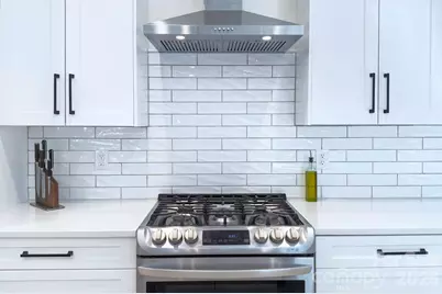 526 Seldon Drive, Charlotte, NC 28216 - Photo 7