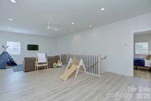 526 Seldon Dr, Charlotte, NC 28216 - Photo 23