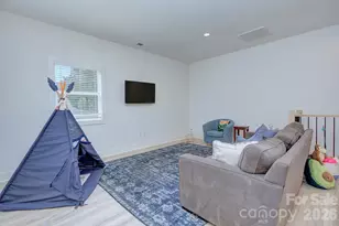 526 Seldon Dr, Charlotte, NC 28216 - Photo 25