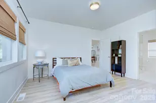 526 Seldon Dr, Charlotte, NC 28216 - Photo 17