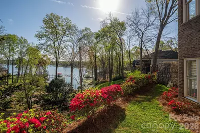 103 Shelter Cove Lane, Mooresville, NC 28117 - Photo 3