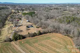 4676 Bowman Rd, Hickory, NC 28602 - Photo 25