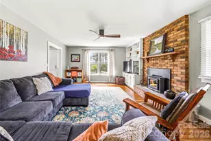 32 W Ashley Pl, Etowah, NC 28729 - Photo 15