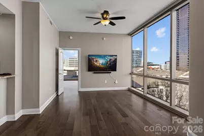 315 Arlington Avenue #906, Charlotte, NC 28203 - Photo 3