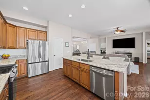 1041 Pepperwood Pl, Clover, SC 29710 - Photo 13