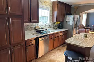 3343 Hollis Rd, Ellenboro, NC 28040 - Photo 25