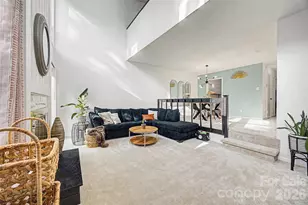 7911 Charter Oak Ln, Charlotte, NC 28226 - Photo 17