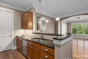 42 Schenck Pkwy, Asheville, NC 28803 - Photo 3