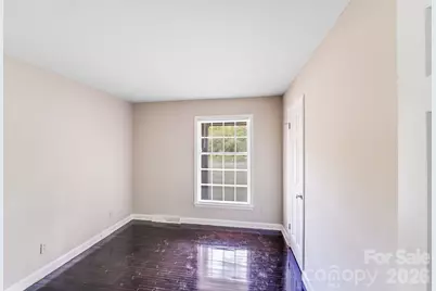 8337 Reedy Creek Road, Charlotte, NC 28215 - Photo 15