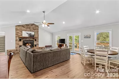 21112 Rio Oro Drive, Cornelius, NC 28031 - Photo 9