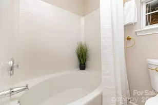 12327 Jessica Pl, Charlotte, NC 28269 - Photo 21