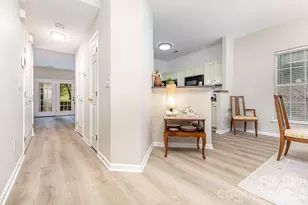 12327 Jessica Pl, Charlotte, NC 28269 - Photo 3