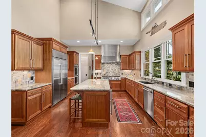 442 Coopers Hawk Drive, Asheville, NC 28803 - Photo 15