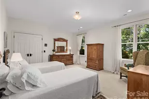 442 Coopers Hawk Dr, Asheville, NC 28803 - Photo 37