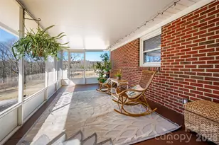 590 Big Oak Rd, Hendersonville, NC 28792 - Photo 19