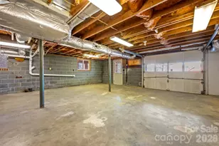 590 Big Oak Rd, Hendersonville, NC 28792 - Photo 33