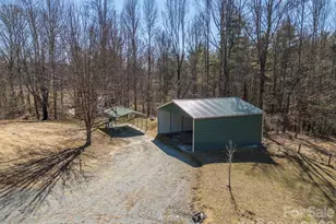 590 Big Oak Rd, Hendersonville, NC 28792 - Photo 41