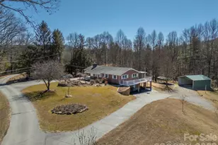 590 Big Oak Rd, Hendersonville, NC 28792 - Photo 3