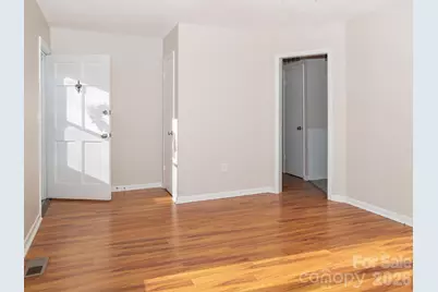 9 Lynwood Circle, Asheville, NC 28806 - Photo 11