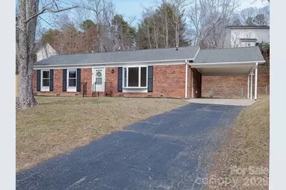 9 Lynwood Circle, Asheville, NC 28806 - Photo 3