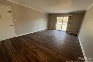 4739 Hedgemore Dr, Charlotte, NC 28209 - Photo 7