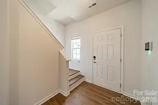 8315 Paw Valley Ln, Charlotte, NC 28214 - Photo 5