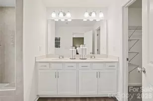 12000 Oak St, Charlotte, NC 28269 - Photo 23