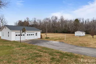 2050 Lake Rd, Salisbury, NC 28146 - Photo 29