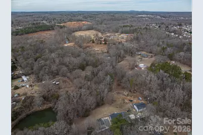 000 Peach Street, Mount Holly, NC 28120 - Photo 13