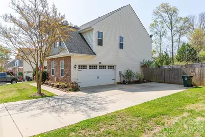 19449 Smith Circle, Cornelius, NC 28031 - Photo 9
