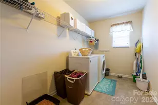 19449 Smith Cir, Cornelius, NC 28031 - Photo 41