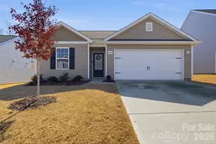 656 Lancelot Dr, Richburg, SC 29729 - Photo 1