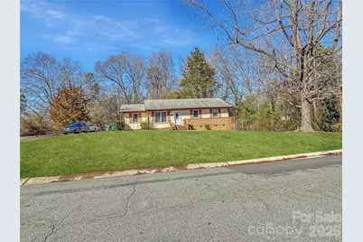 6531 Rosecran Drive, Charlotte, NC 28215 - Photo 9