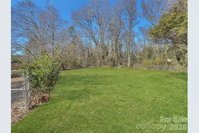 6531 Rosecran Drive, Charlotte, NC 28215 - Photo 11