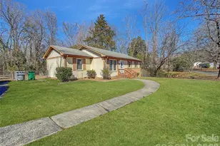 6531 Rosecran Dr, Charlotte, NC 28215 - Photo 3