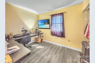 6531 Rosecran Drive, Charlotte, NC 28215 - Photo 17