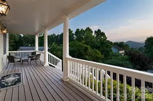 22 Rosebay Ln, Asheville, NC 28803 - Photo 3