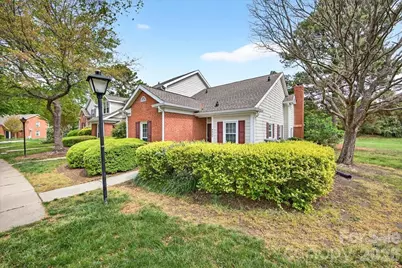 9227 N Vicksburg Park Court, Charlotte, NC 28210 - Photo 31