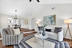 9227 N Vicksburg Park Ct, Charlotte, NC 28210 - Photo 19