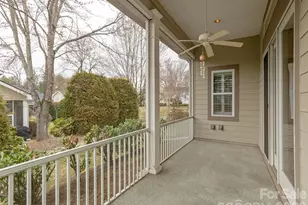 132 Towne Pl Dr, Hendersonville, NC 28792 - Photo 37