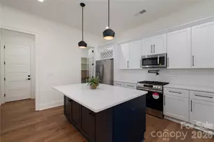 302 Lincoln St, Belmont, NC 28012 - Photo 5