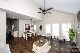5919 Fitzwilliams Ln, Charlotte, NC 28270 - Photo 5