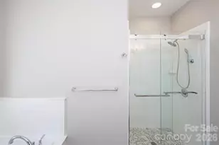 5919 Fitzwilliams Ln, Charlotte, NC 28270 - Photo 19