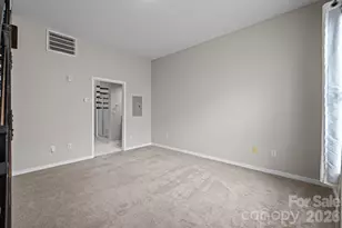 2125 Southend Dr, Charlotte, NC 28203 - Photo 15