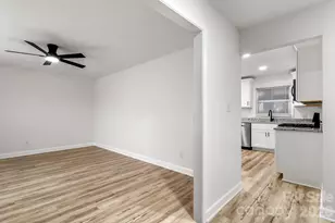 1527 Fieldcrest Cir, Rock Hill, SC 29732 - Photo 7