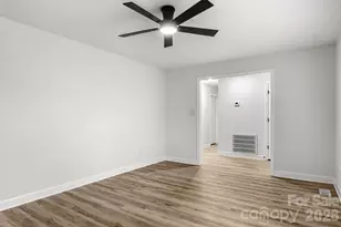 1527 Fieldcrest Cir, Rock Hill, SC 29732 - Photo 5